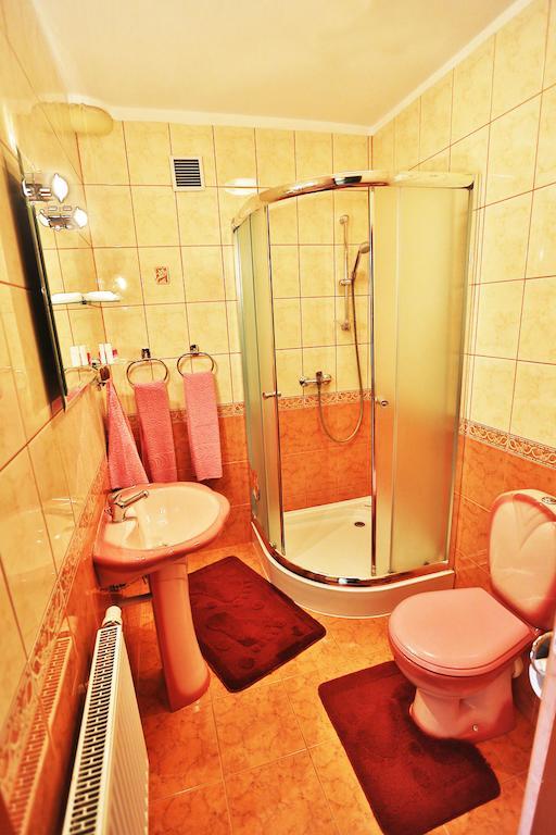 Hotel Goralski Raj โนวือตาร์ก ภายนอก รูปภาพ