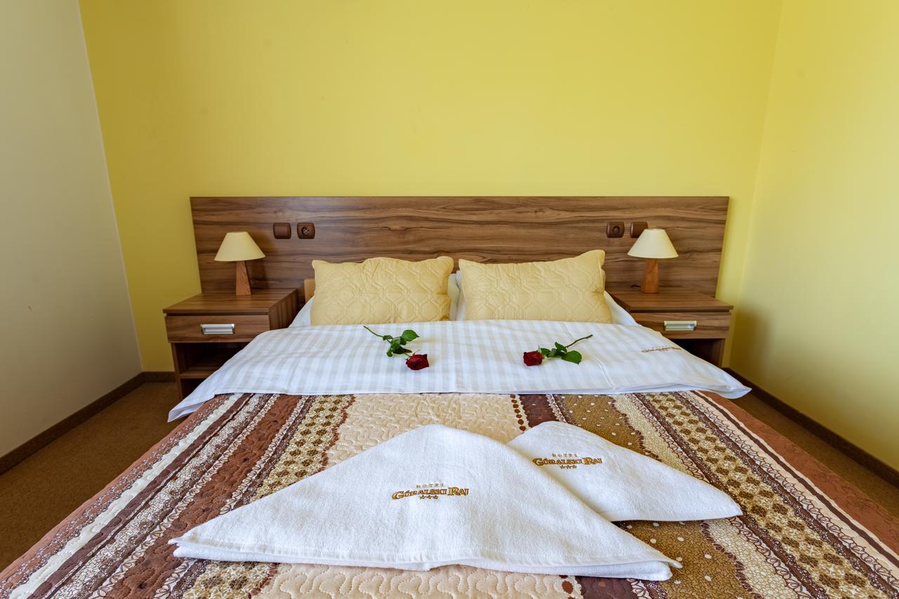 Hotel Goralski Raj โนวือตาร์ก ภายนอก รูปภาพ
